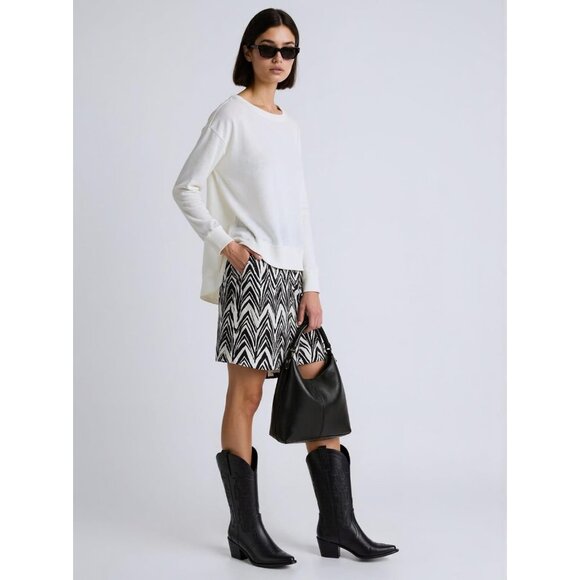 Women's Black Embroidered Pointed Toe Mid Calf Chunky Block Western Heel Boots - Picture 2 of 7